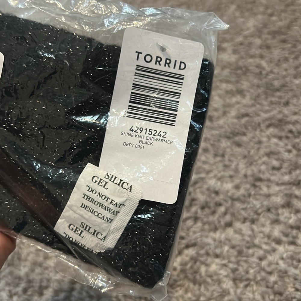 🆕 torrid shine knit earwarmer black‎ shimmer - Picture 5 of 5
